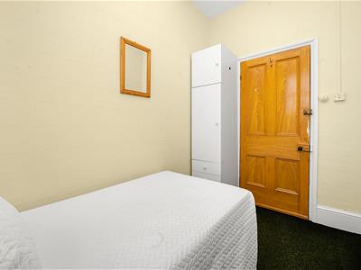 Picture 37